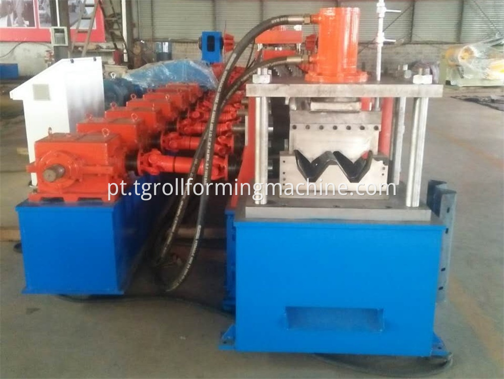 Steel Crash Barrier Forming Machine